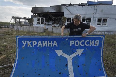 Why Russia Has Struggled to Halt Ukraine's Incursion in the .